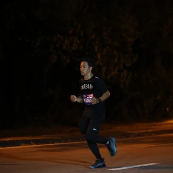 Runner Photo 3590592