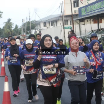 Runner Photo 3590598