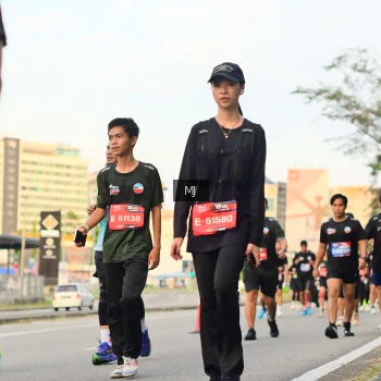 Runner Photo 3590602