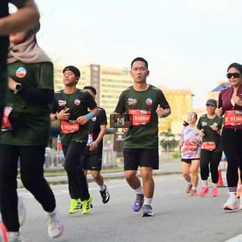 Runner Photo 3590663