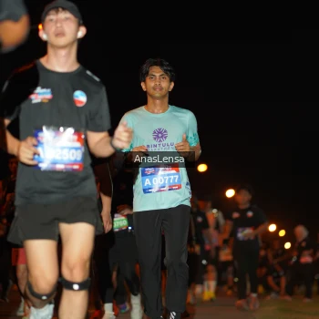 Runner Photo 3590727