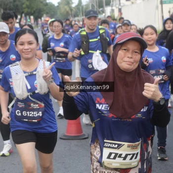 Runner Photo 3590798