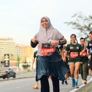 Runner Photo 3590865