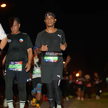 Runner Photo 3590895