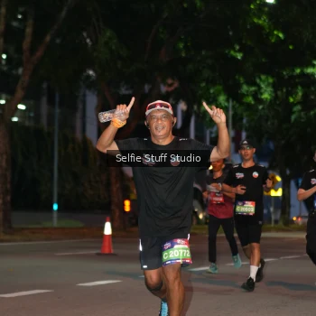Runner Photo 3590996