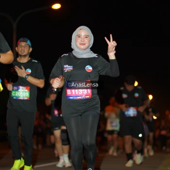 Runner Photo 3591243