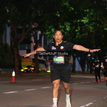 Runner Photo 3591263
