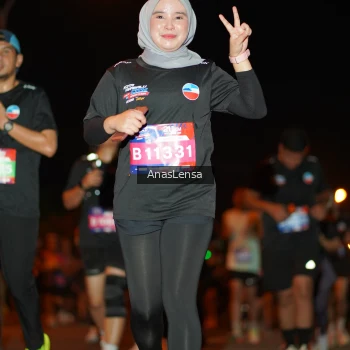 Runner Photo 3591343