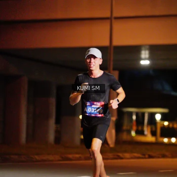 Runner Photo 3591386
