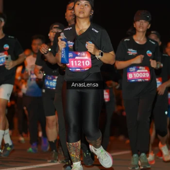 Runner Photo 3591625