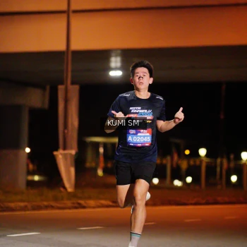Runner Photo 3591695
