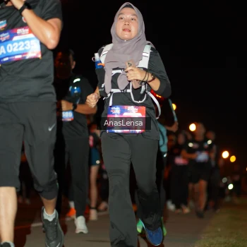 Runner Photo 3591718