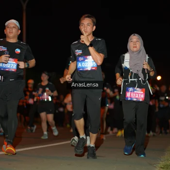 Runner Photo 3591719