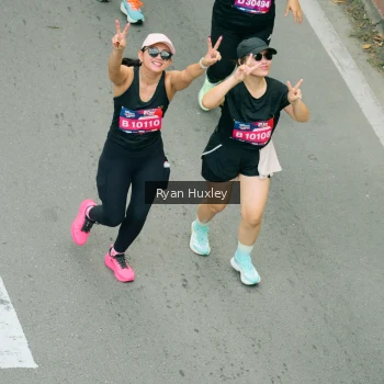 Runner Photo 3591758
