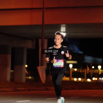 Runner Photo 3591765