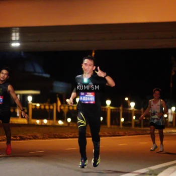 Runner Photo 3591847