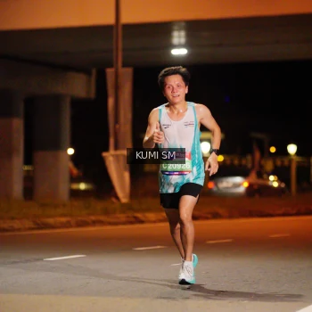 Runner Photo 3591873