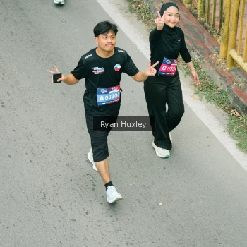 Runner Photo 3592346