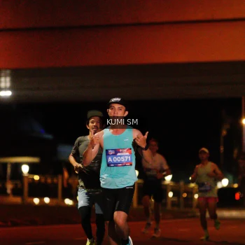 Runner Photo 3592405