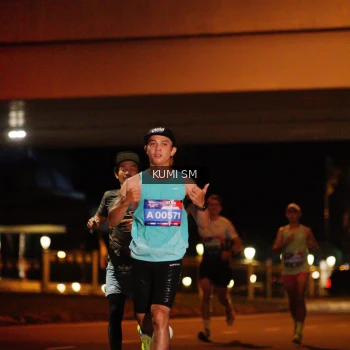 Runner Photo 3592407