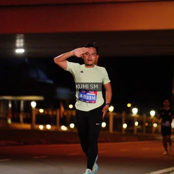 Runner Photo 3592775
