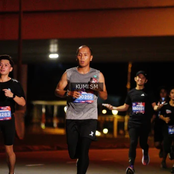 Runner Photo 3592812
