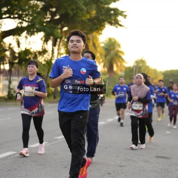 Runner Photo 3592865