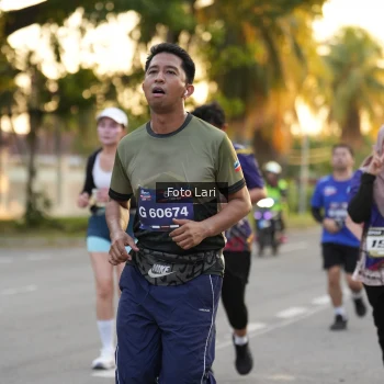 Runner Photo 3592881