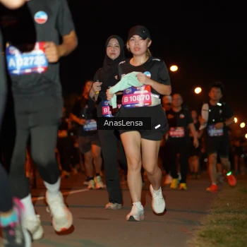 Runner Photo 3592973