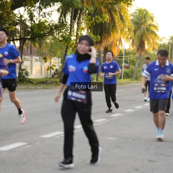Runner Photo 3593359