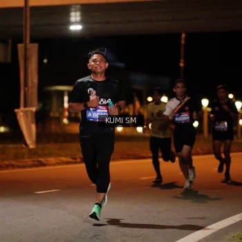 Runner Photo 3593395