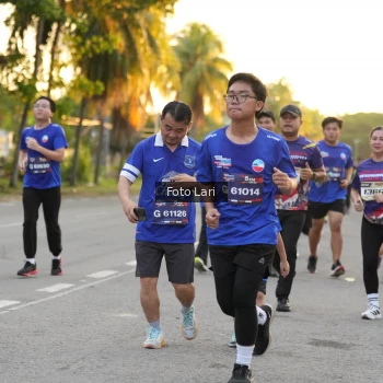 Runner Photo 3593402