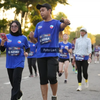 Runner Photo 3593594