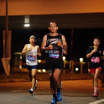 Runner Photo 3593792
