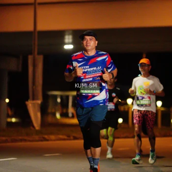 Runner Photo 3593897