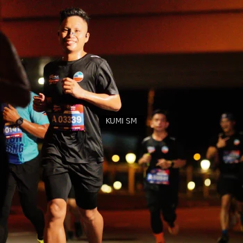 Runner Photo 3594013