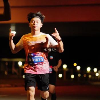 Runner Photo 3594075