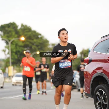 Runner Photo 3594368