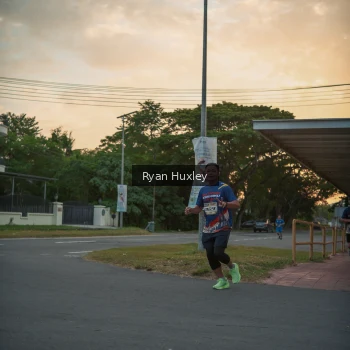 Runner Photo 3594400