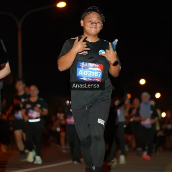 Runner Photo 3594671