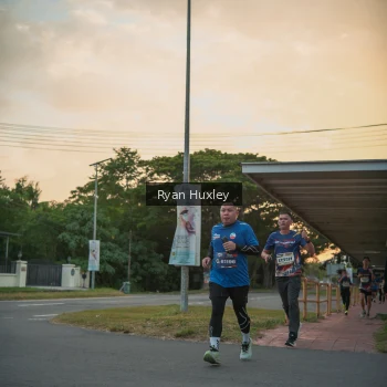 Runner Photo 3594682