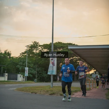 Runner Photo 3594873