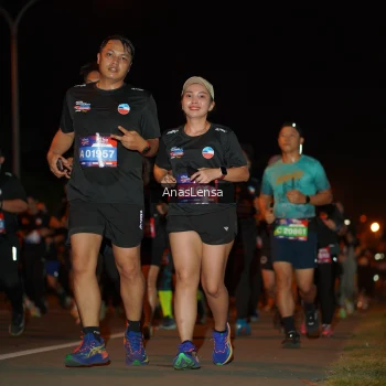 Runner Photo 3594907