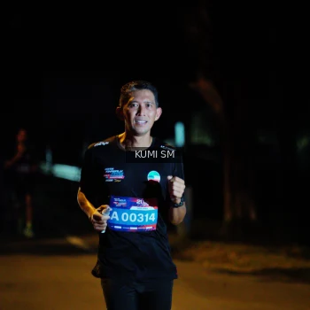 Runner Photo 3594975