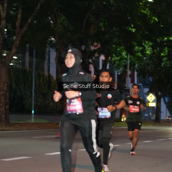 Runner Photo 3595099