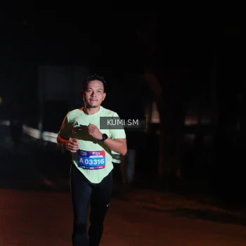 Runner Photo 3595129