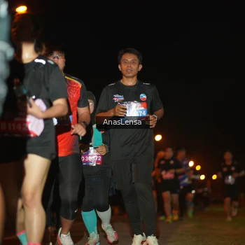 Runner Photo 3595168