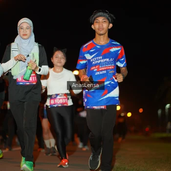 Runner Photo 3595391