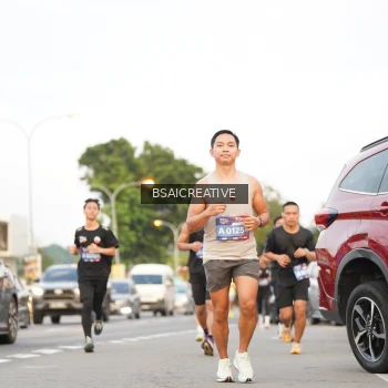 Runner Photo 3595665