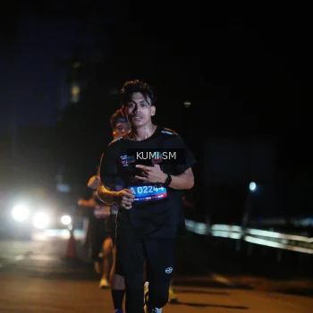 Runner Photo 3595777
